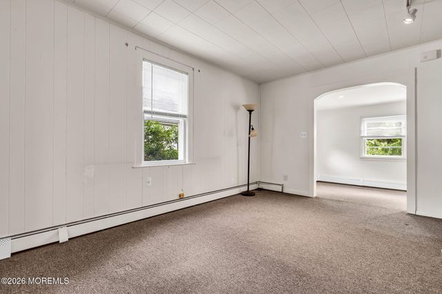 335 Elizabeth Avenue, Toms River, NJ 08753