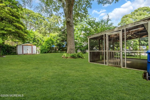 335 Elizabeth Avenue, Toms River, NJ 08753