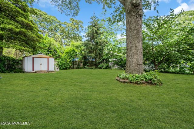 335 Elizabeth Avenue, Toms River, NJ 08753