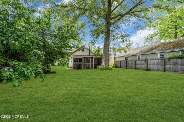 335 Elizabeth Avenue, Toms River, NJ 08753