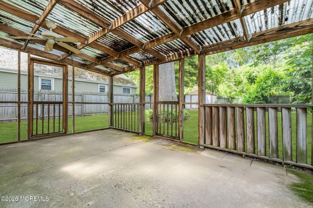 335 Elizabeth Avenue, Toms River, NJ 08753