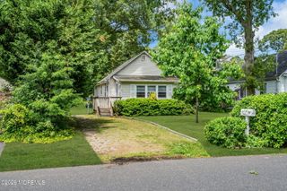 335 Elizabeth Avenue, Toms River, NJ 08753