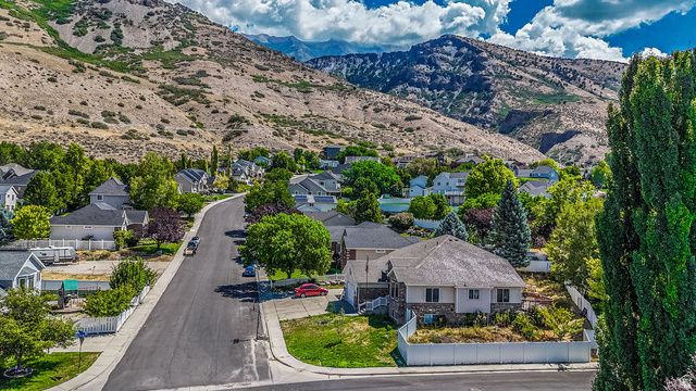 854 E 1170 N, Pleasant Grove, UT 84062