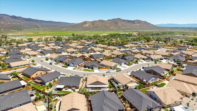 1360 Tule Peak Circle, Carson City, NV 89701