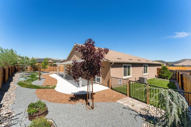 1360 Tule Peak Circle, Carson City, NV 89701