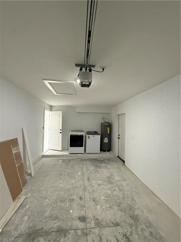 364 Petite AVE, Lehigh Acres, FL 33974