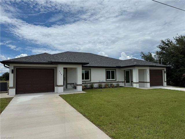 364 Petite AVE, Lehigh Acres, FL 33974