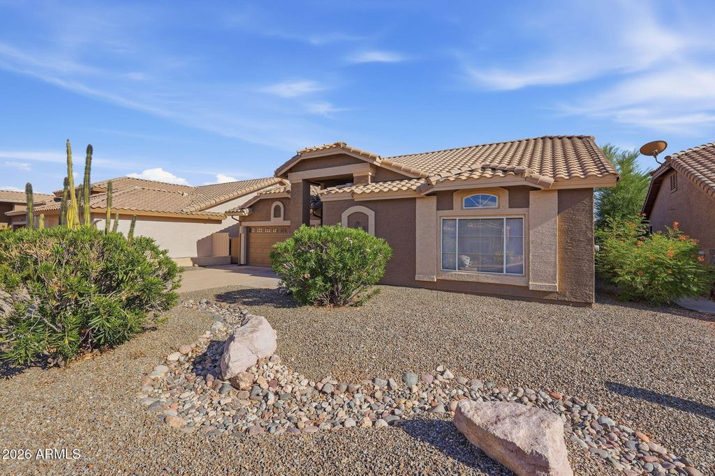 8527 E Saguaro Blossom Road, Gold Canyon, AZ 85118 — photo 4