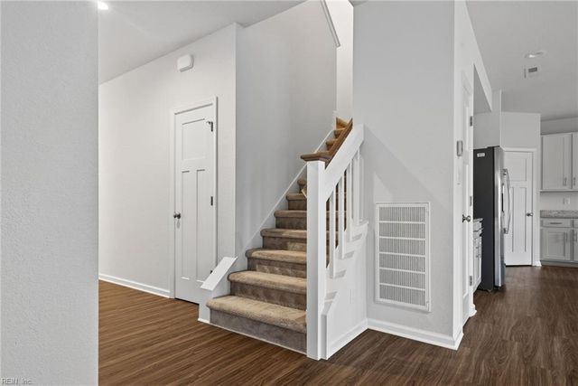 136 Meridian Pl, Suffolk, VA 23435