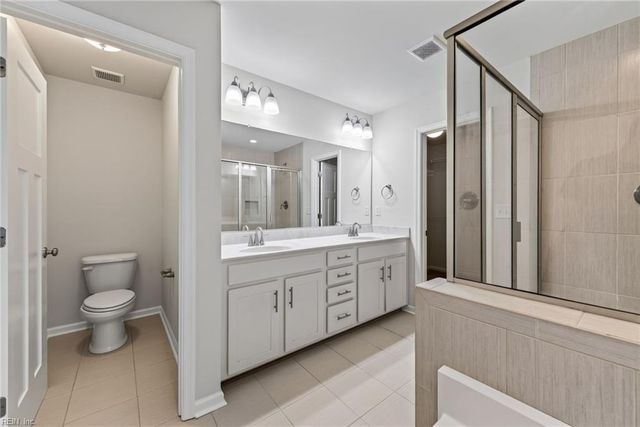 136 Meridian Pl, Suffolk, VA 23435