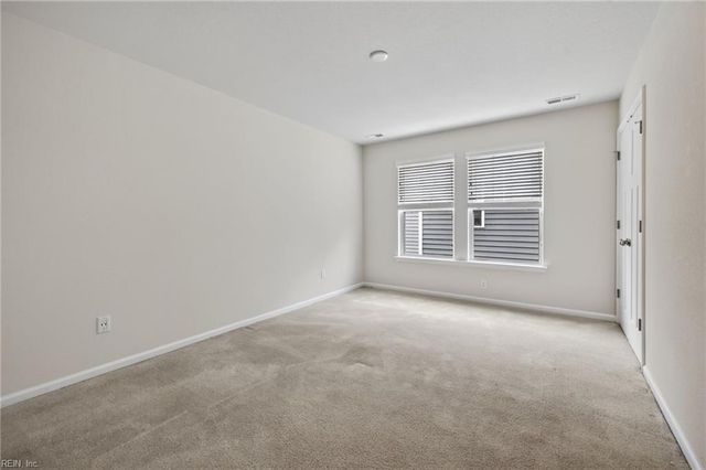 136 Meridian Pl, Suffolk, VA 23435
