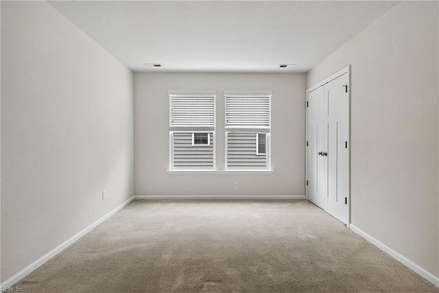 136 Meridian Pl, Suffolk, VA 23435