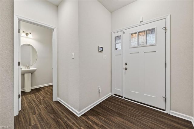 136 Meridian Pl, Suffolk, VA 23435