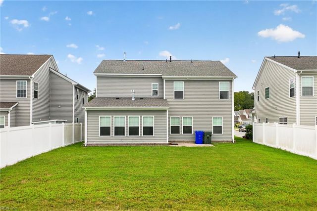 136 Meridian Pl, Suffolk, VA 23435