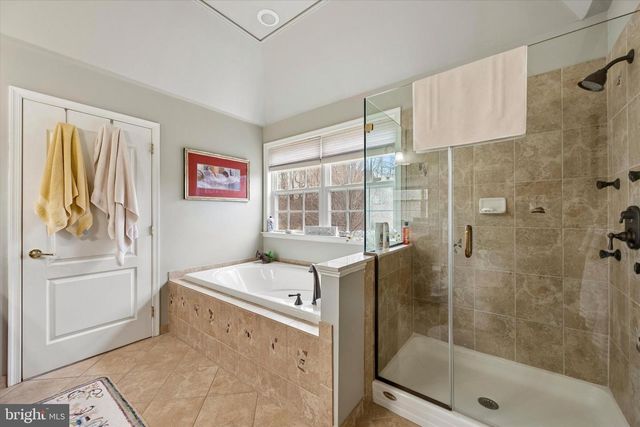 3 WHARTON DR, Glen Mills, PA 19342