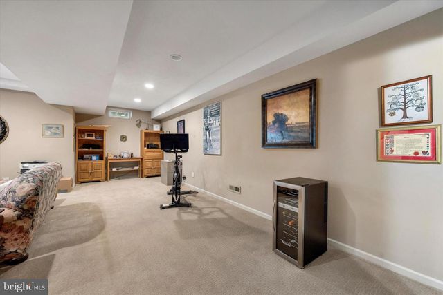 3 WHARTON DR, Glen Mills, PA 19342