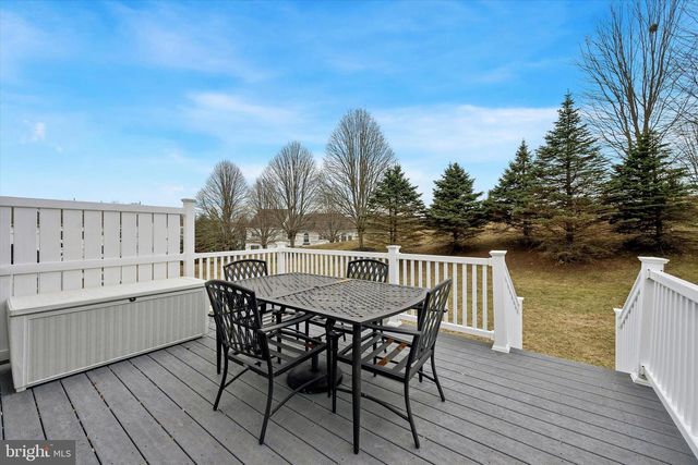 3 WHARTON DR, Glen Mills, PA 19342