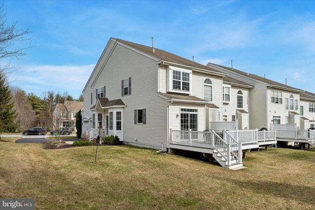 3 WHARTON DR, Glen Mills, PA 19342