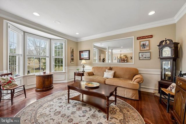 3 WHARTON DR, Glen Mills, PA 19342