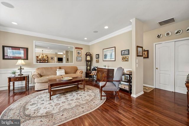 3 WHARTON DR, Glen Mills, PA 19342