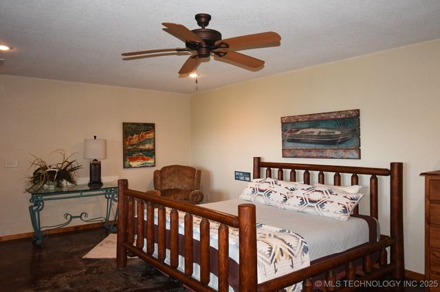 96080 S 4490, Vian, OK 74962