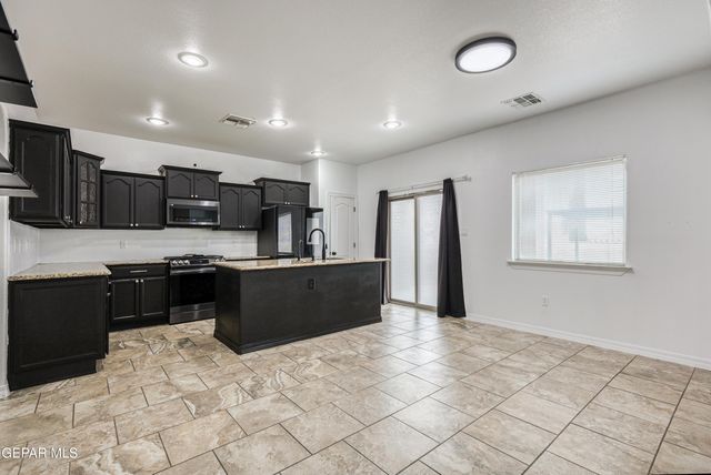 259 COVINGTON RIDGE Way, El Paso, TX 79928