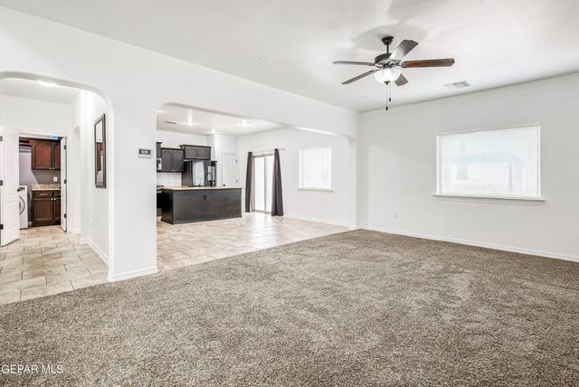 259 COVINGTON RIDGE Way, El Paso, TX 79928