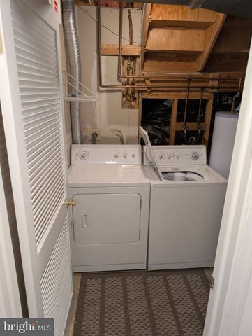 9003 MARIE CT, Lorton, VA 22079