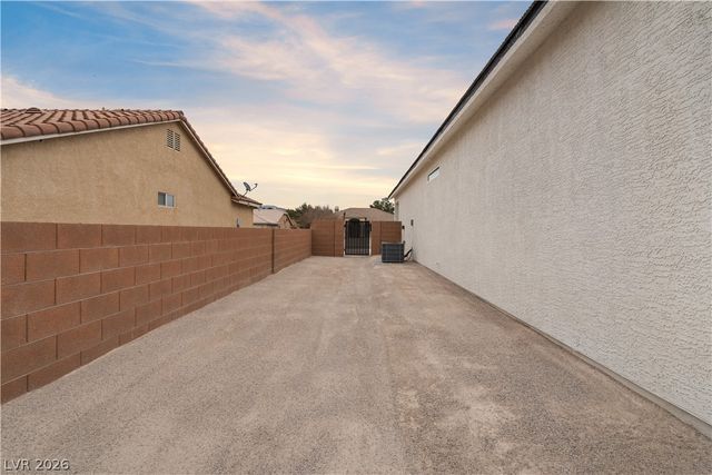 6360 Waterford Street, Pahrump, NV 89061