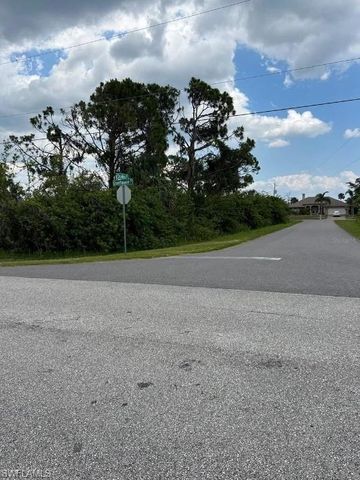 13239 Eisenhower DR, Port Charlotte, FL 33953