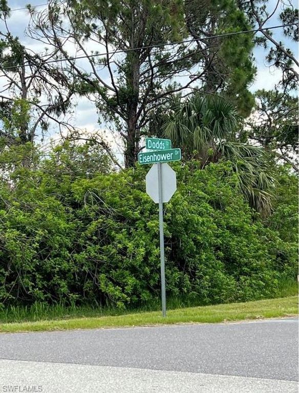 13239 Eisenhower DR, Port Charlotte, FL 33953