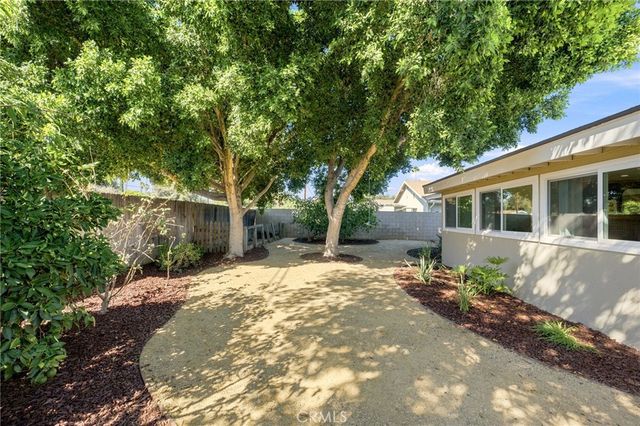 8755 Delano, Riverside, CA 92503