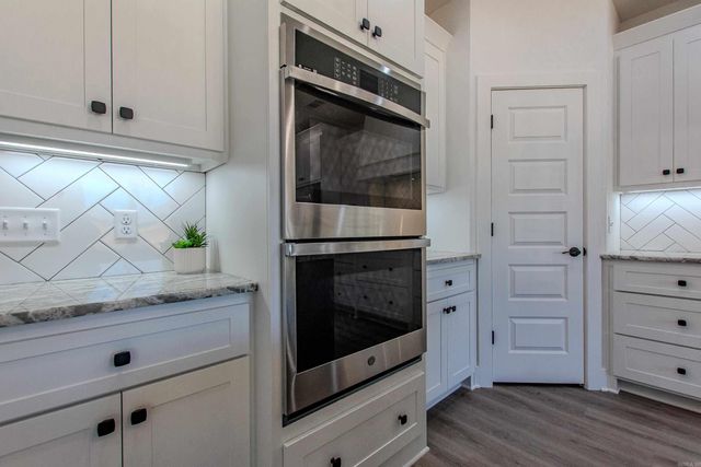 2243 E Maryland Ave, Sherwood, AR 72120