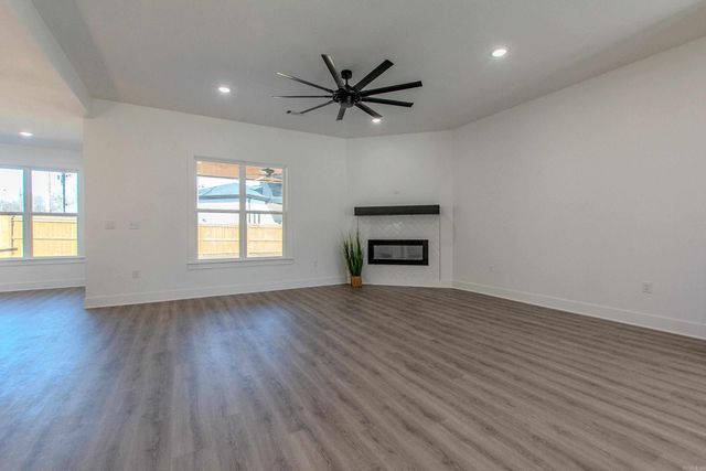 2243 E Maryland Ave, Sherwood, AR 72120