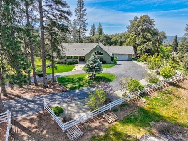 5564 Parker, Mariposa, CA 95338