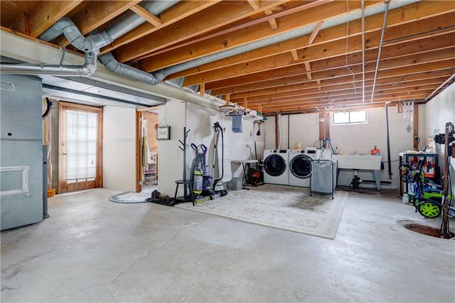 42 Aldwick Rise, Perinton, NY 14450