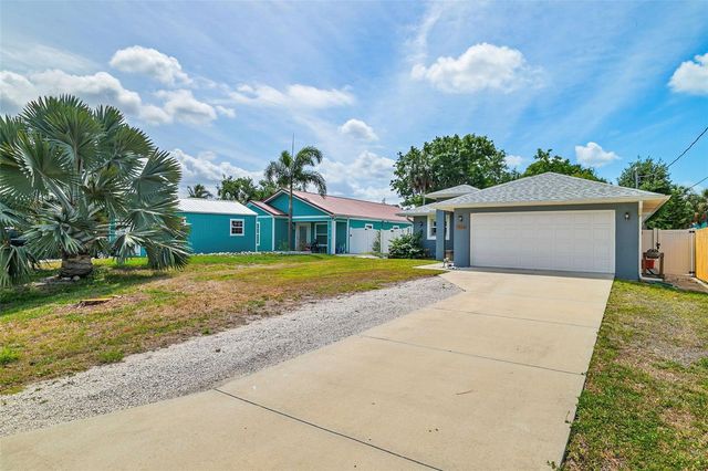 1866 VAMO DRIVE, Sarasota, FL 34231
