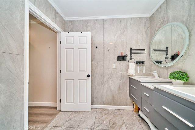 2311 S 6th Ave, Arcadia, CA 91006