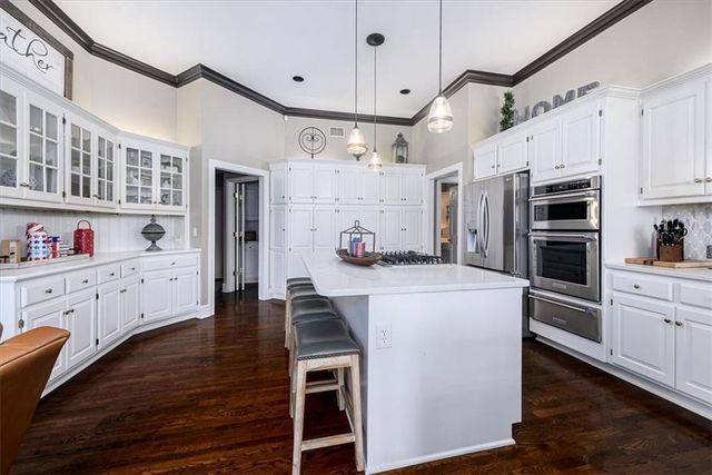 26320 W 108th Street, Olathe, KS 66061