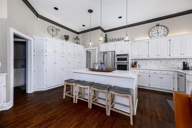 26320 W 108th Street, Olathe, KS 66061