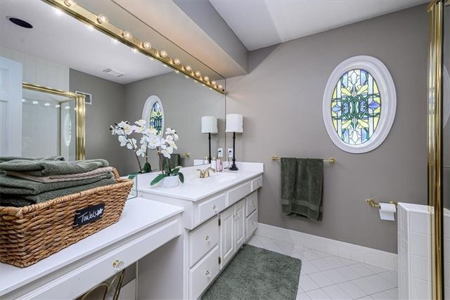 26320 W 108th Street, Olathe, KS 66061
