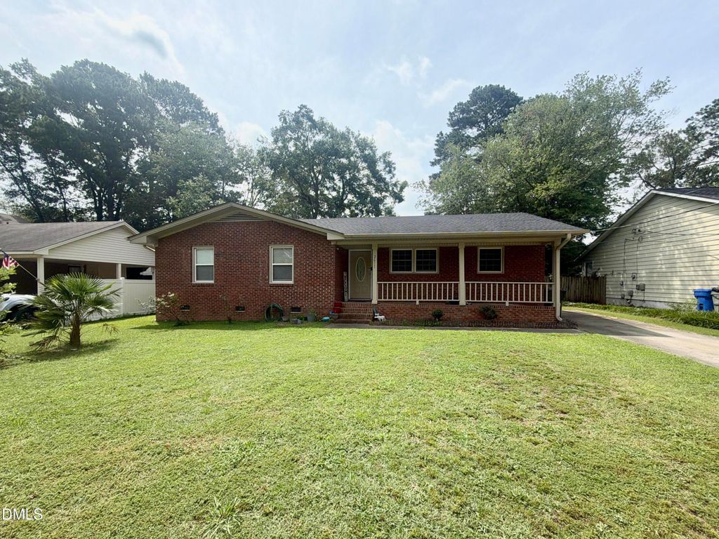 2611 Nottingham Road NW, Wilson, NC 27896