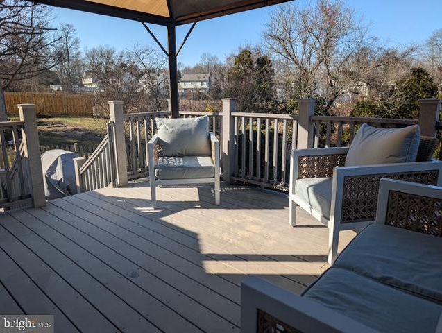 18 KINGS BRIDGE CT, Newark, DE 19702