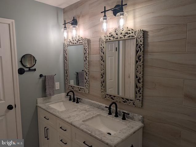 18 KINGS BRIDGE CT, Newark, DE 19702