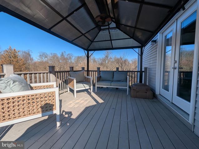 18 KINGS BRIDGE CT, Newark, DE 19702