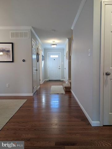 18 KINGS BRIDGE CT, Newark, DE 19702