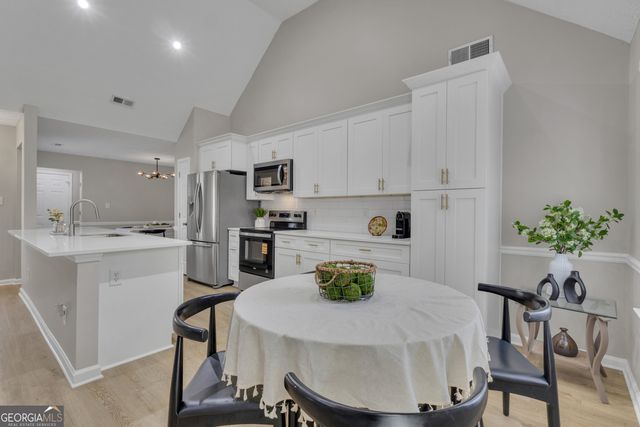 108 Chase Court, Peachtree City, GA 30269