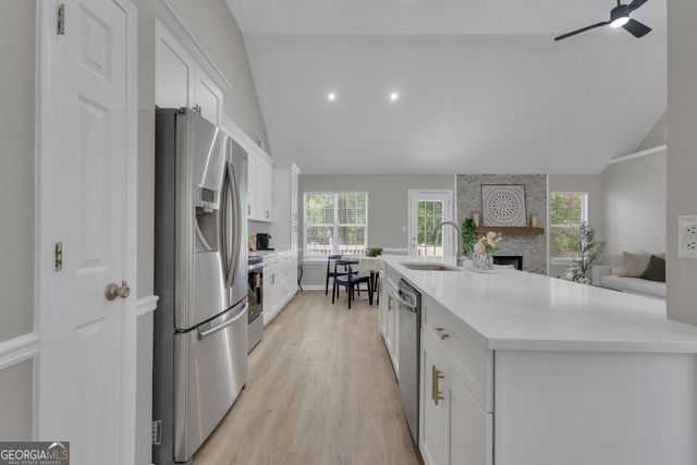 108 Chase Court, Peachtree City, GA 30269