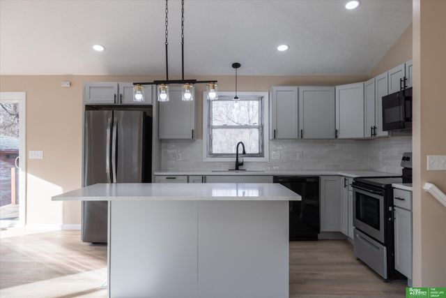 6418 N 242nd Street, Valley, NE 68064