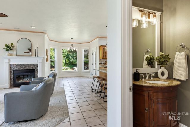 212 W Thornberry, Boise, ID 83702